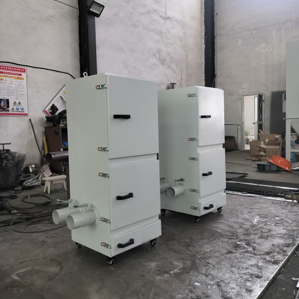 封闭式螺旋除尘器